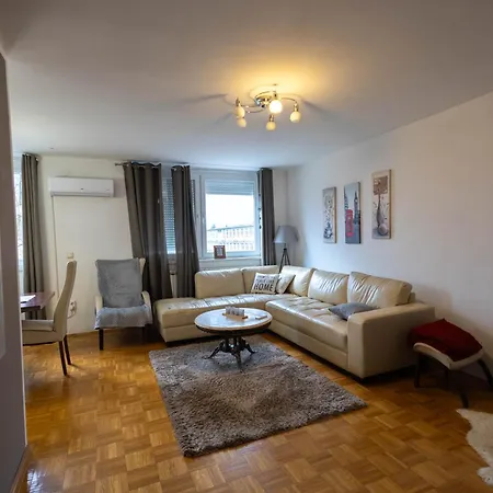 アパート Solano サラエヴォ